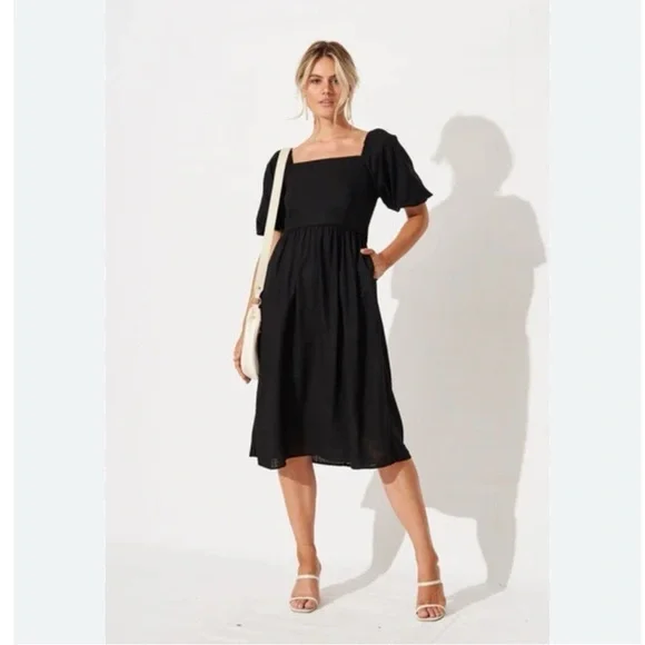 NEW Boden Sky Smocked Short Sleeve Linen Midi Dress